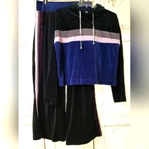 Fabletics Jogger Set